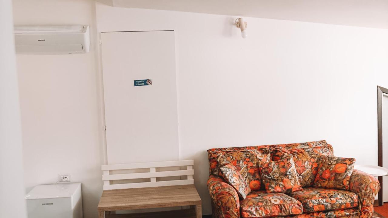 Ferienwohnung Casa Zoe Lezzeno Exterior foto